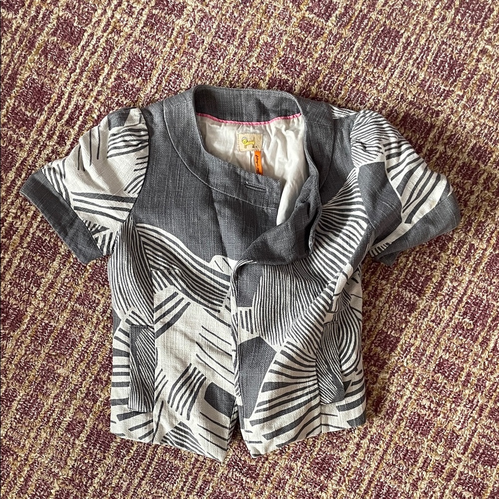 Anthropologie Stylish Gray Patterned Women’s Jacket